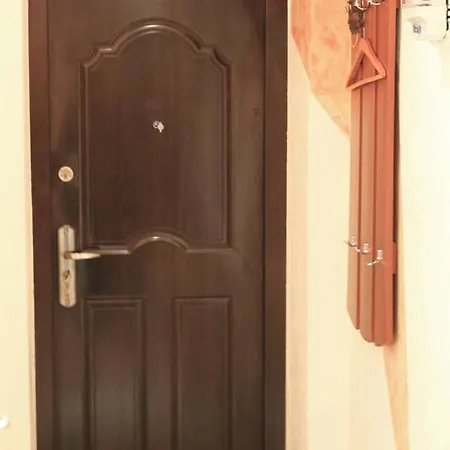 Apartment Tihogo 15 Uzhhorod